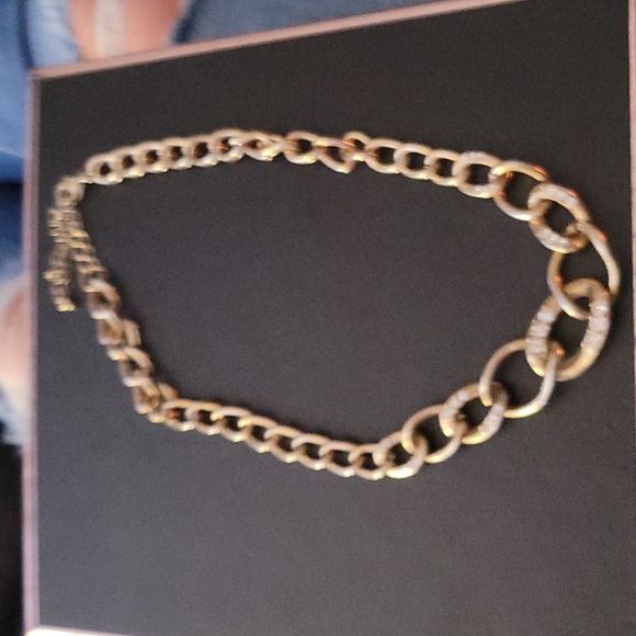 Gold large link necklace - Picture 3 of 3